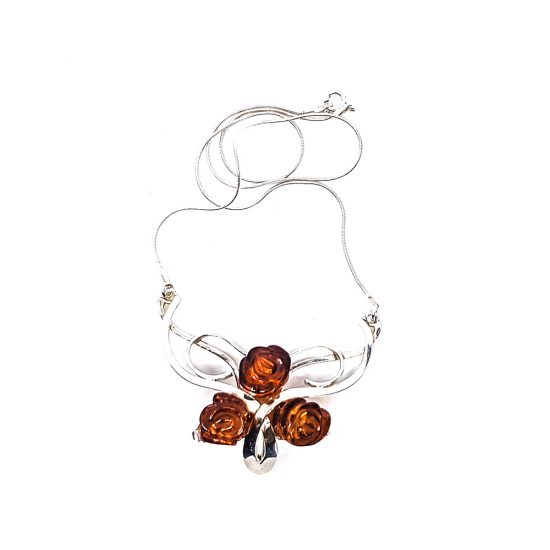 N0048 B 550x550 - Amber roses -necklaces
